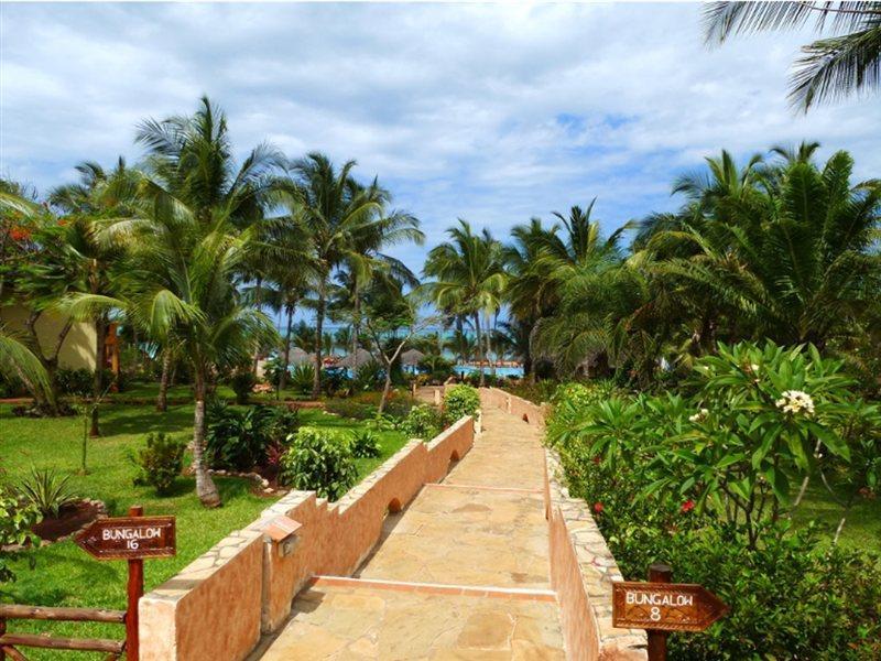 Bravo Kiwengwa Hotel Exterior photo