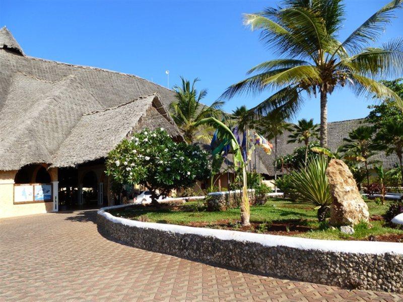 Bravo Kiwengwa Hotel Exterior photo